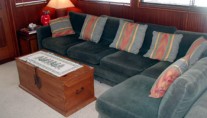 Analisa - Seating in Salon